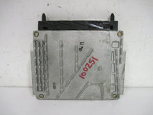 Load image into Gallery viewer, ECU ECM COMPUTER Volvo S60 V70 S80 XC90 2002 02 03 - 04 - 414133