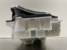 Load image into Gallery viewer, SPEEDOMETER CLUSTER Range Rover 2000 00 2001 01 2002 02 - NW161623