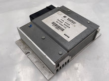 Load image into Gallery viewer, TRANSFER CASE COMPUTER Range Rover 97 98 99 00 01 02 - NW37035
