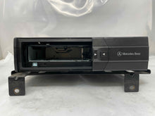 Load image into Gallery viewer, CD CHANGER C230 C280 C43 E300D E320 94 95 96 97 98 99 - NW139076