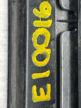 Load image into Gallery viewer, GRILL Saab 9000 1993 93 1994 94 1995 95 1996 96 97 98 - NW98703