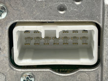 Load image into Gallery viewer, RADIO Toyota Prius 2001 01 2002 02 2003 03 2004 04 05 - NW139946