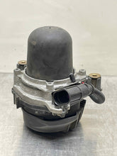 Load image into Gallery viewer, AIR INJECTION PUMP SMOG Cayenne 2003 03 2004 04 2005 05 2006 06 Left - NW8248