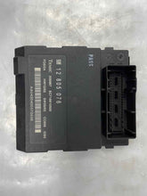 Load image into Gallery viewer, BODY CONTROL MODULE Saab 9-3 2004 04 2005 05 - NW37185