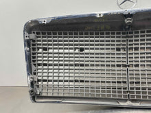 Load image into Gallery viewer, GRILL Mercedes 300D 300E 420 560SEL 86 87 88 89 90 91 - NW98573