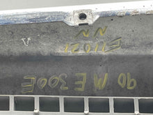 Load image into Gallery viewer, GRILL Mercedes 300D 300E 420 560SEL 86 87 88 89 90 91 - NW98573
