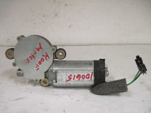 Load image into Gallery viewer, SUNROOF MOTOR Volvo V70 2001 01 - 442250