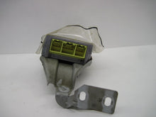 Load image into Gallery viewer, AIR BAG COMPUTER TOYOTA COROLLA PRIZM 1998 1999 2000 - 446165