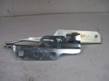 Load image into Gallery viewer, HOOD HINGE Nissan Murano 2007 07 - 447785