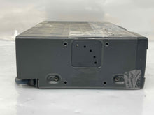 Load image into Gallery viewer, RADIO Jaguar XK8 1997 97 - NW137990