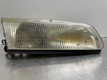 Load image into Gallery viewer, HEADLIGHT LAMP ASSEMBLY Camry 1997 97 1998 98 1999 99 Right - NW103633