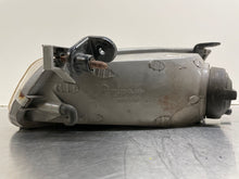 Load image into Gallery viewer, HEADLIGHT LAMP ASSEMBLY Camry 1997 97 1998 98 1999 99 Right - NW103633