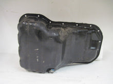 Load image into Gallery viewer, OIL PAN Mazda MPV 929 1988 88 1989 89 90 91 92 - 98 - 451988