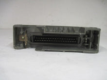 Load image into Gallery viewer, ABS COMPUTER LAND ROVER DISCOVERY 1996 96 1997 97 98 99 - 463703