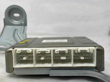 Load image into Gallery viewer, NETWORK CONTROL MODULE COMPUTER Highlander 2006 06 2007 07 - NW38533