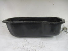 Load image into Gallery viewer, OIL PAN Golf Jetta Passat 1994 94 1995 95 1996 96 97 98 99 00 01 02 - 469439