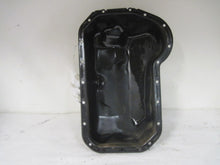 Load image into Gallery viewer, OIL PAN Golf Jetta Passat 1994 94 1995 95 1996 96 97 98 99 00 01 02 - 469439