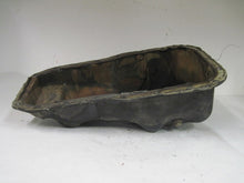 Load image into Gallery viewer, OIL PAN TOYOTA CAMRY SOLARA 92 93 94 95 96 97 - 01 - 471117