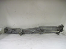 Load image into Gallery viewer, WIPER TRANSMISSION Bmw 525i 528i 530i 540i 97 - 03 - 475650