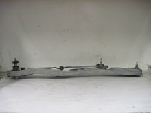 Load image into Gallery viewer, WIPER TRANSMISSION Bmw 525i 528i 530i 540i 97 - 03 - 475650