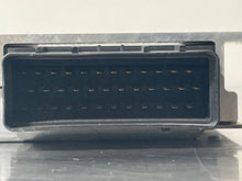 Load image into Gallery viewer, TRANSFER CASE COMPUTER Range Rover 97 98 99 00 01 02 - NW37089