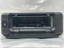 Load image into Gallery viewer, CD CHANGER BMW 740i 750i 1999 99 00 01 - NW136629
