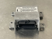 Load image into Gallery viewer, AIR BAG CONTROL MODULE COMPUTER Jeep Grand Cherokee 00 01 - NW27263