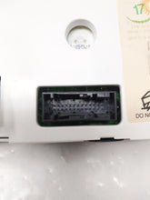 Load image into Gallery viewer, Speedometer Cluster X type 2004 04 - NW160565