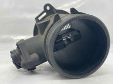 Load image into Gallery viewer, Mass Air Flow Sensor Meter MAF C220 C250D C280 C36 E300d E320 94-96 - NW5333
