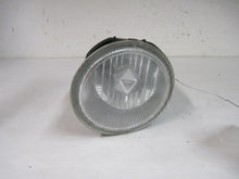 Load image into Gallery viewer, Fog Light 2000 00 2001 01 2002 02 03 Left - 485458