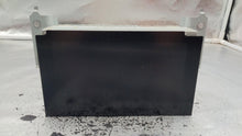 Load image into Gallery viewer, Info-Gps Screen INFINITI Q45 2003 - NW455223
