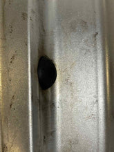 Load image into Gallery viewer, WHEEL Land Rover Discovery 1999 00 01 02 Alloy 16x8 - NW200845