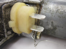 Load image into Gallery viewer, CONVERTIBLE TOP MOTOR Volvo C70 1998 98 1999 99 2000 00 01 02 03 04 Left - 504636