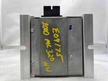 Load image into Gallery viewer, TRANSFER CASE CONTROL COMPUTER ML320 ML430 98 99 - 05 - NW35217
