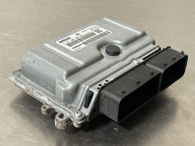 Load image into Gallery viewer, ECU ECM COMPUTER Volvo S40 V50 2004 04 2005 05 - NW62992