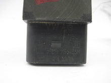 Load image into Gallery viewer, IGNITION COIL Phaeton Passat 2002 02 2003 03 2004 04 - 510095