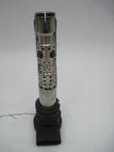 Load image into Gallery viewer, IGNITION COIL Audi A4 TT A6 Golf Beetle Jetta 2000 00 2001 01 2002 02 - 06 - 517187