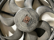 Load image into Gallery viewer, CONDENSER FAN W MOTOR MAGENTIS OPTIMA 01 - 06 - NW64171