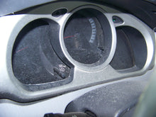 Load image into Gallery viewer, SPEEDOMETER CLUSTER Toyota Highlander 2006 06 2007 07 - NW162055