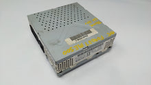 Load image into Gallery viewer, Radio MERCEDES E-CLASS 2005 - NW7450