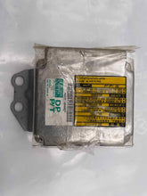 Load image into Gallery viewer, AIR BAG COMPUTER TOYOTA CAMRY 99 00 01 02 03 SOLARA - NW38048