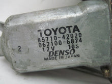 Load image into Gallery viewer, REAR WINDOW REGULATOR Rav 4 1996 96 1997 97 1998 98 99 00 Left - 532582