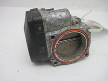 Load image into Gallery viewer, THROTTLE BODY BMW 330I X3 X5 Z3 Z4 2001 02 03 04 05 06 - 535543