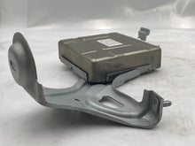 Load image into Gallery viewer, NETWORK CONTROL MODULE COMPUTER Highlander 2006 06 2007 07 - NW38538