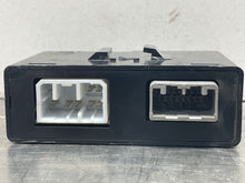 Load image into Gallery viewer, CRUSIE CONTROL COMPUTER Forester 2000 00 2001 01 02 - NW37656