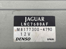 Load image into Gallery viewer, CLIMATE CONTROL COMPUTER JAGUAR XJ8 1998 99 00 01 02 03 - NW33051
