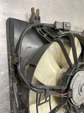 Load image into Gallery viewer, RADIATOR FAN ASSEMBLY Honda Accord 2005 05 2006 06 2007 07 3.0L - NW63968