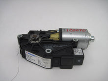 Load image into Gallery viewer, ROOF MOTOR Volvo S40 2007 07 - 539240