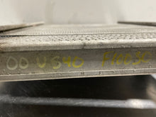 Load image into Gallery viewer, INTERCOOLER Volvo S40 V40 2000 00 - NW106422