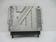 Load image into Gallery viewer, ECU ECM COMPUTER Volvo S60 V70 S80 XC90 2002 02 03 - 04 - 546109